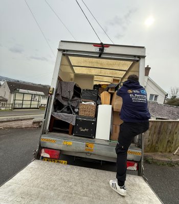 whatsapp image 2025 09 30 at 03.09.25 59810755